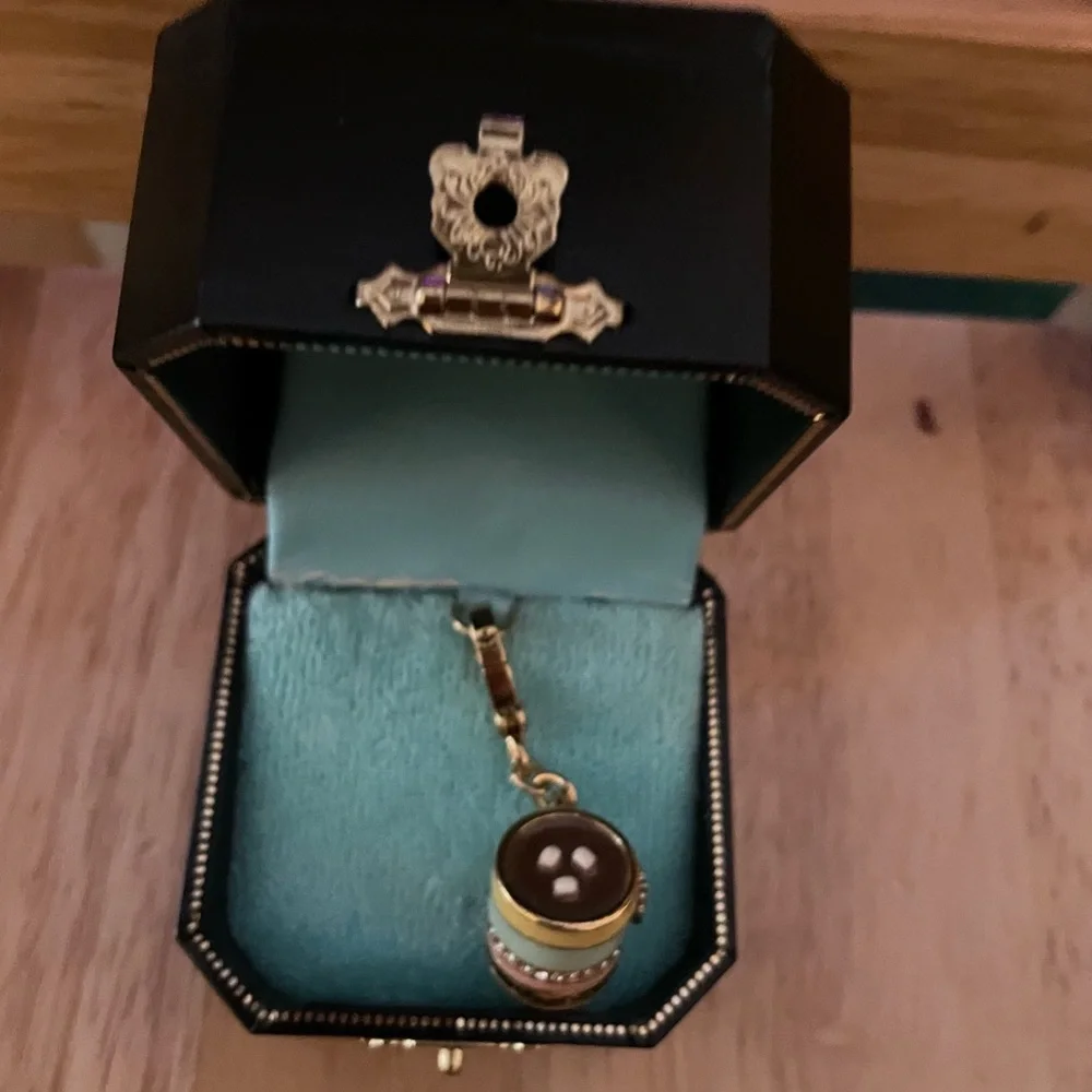 Juicy Couture  Hot Chocolate Charm  Authentic 100% - Picture 8 of 8